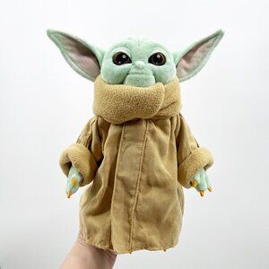Disney Parks Mandalorian Star Wars Baby Yoda The Child Plush 11"